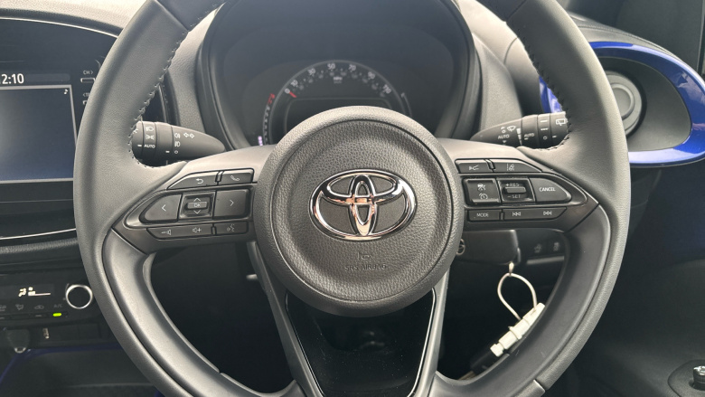 Toyota Aygo X 1.0 VVT-i Edge 5dr Auto Petrol Hatchback